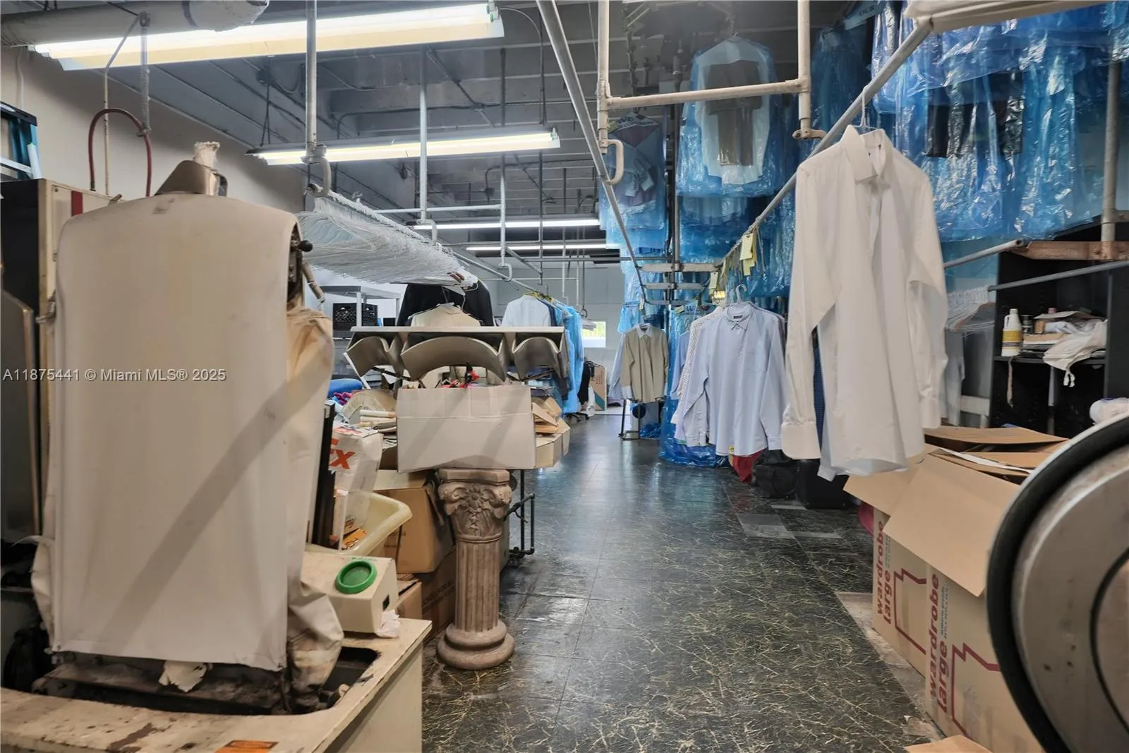 8279 S Dixie Hwy, Miami, Florida 33143, Miami, Florida 33143, ,Business Opportunity,For Sale,8279 S Dixie Hwy, Miami, Florida 33143,A11875441