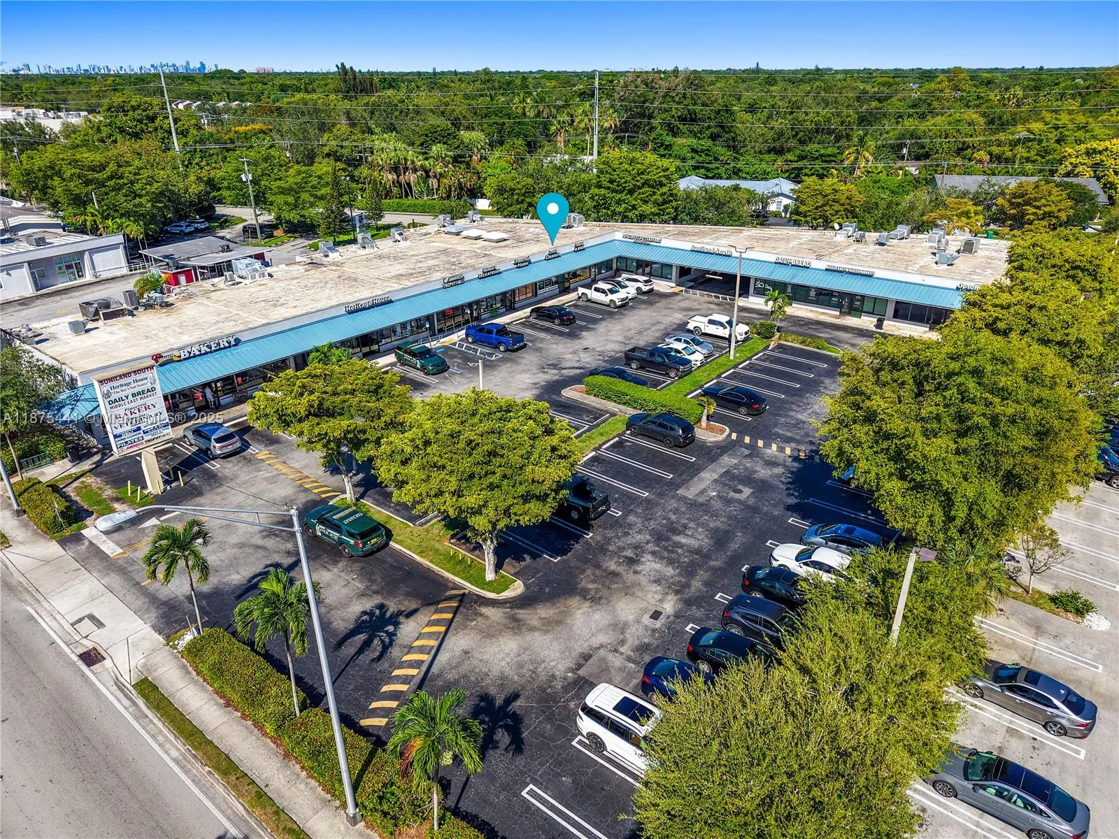 8279 S Dixie Hwy, Miami, Florida 33143, Miami, Florida 33143, ,Business Opportunity,For Sale,8279 S Dixie Hwy, Miami, Florida 33143,A11875441