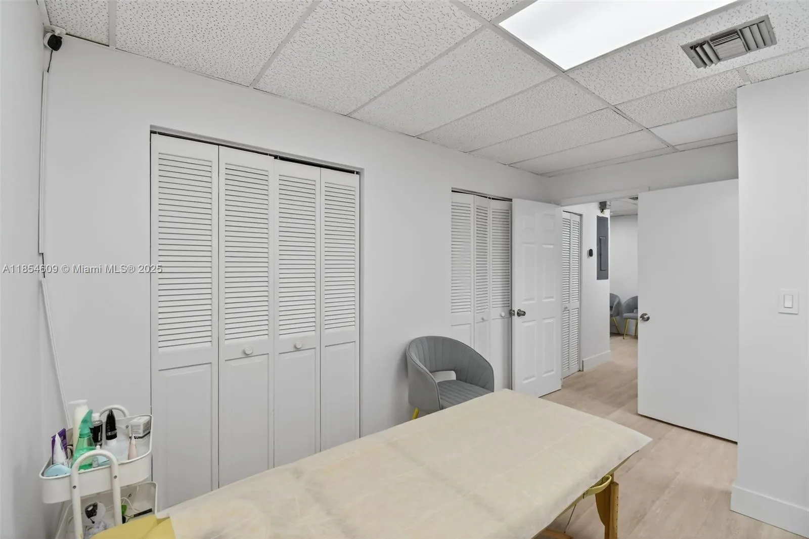 501 Golden Isles Dr #204c, Hallandale Beach, Flori, Hallandale Beach, Florida 33009, ,Business Opportunity,For Sale,501 Golden Isles Dr #204c, Hallandale Beach, Flori,A11854609