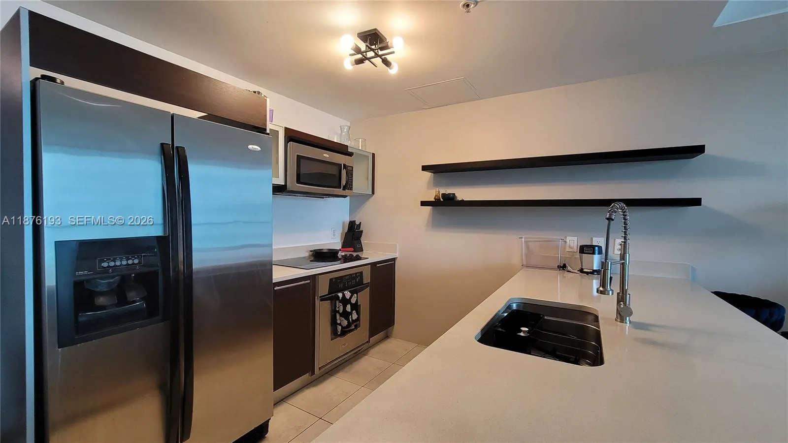 1900 N Bayshore Dr 2009, Miami, Florida 33132, Miami, Florida 33132, 1 Bedroom Bedrooms, ,1 BathroomBathrooms,Residential Lease,For Rent,1900 N Bayshore Dr 2009, Miami, Florida 33132,A11876193