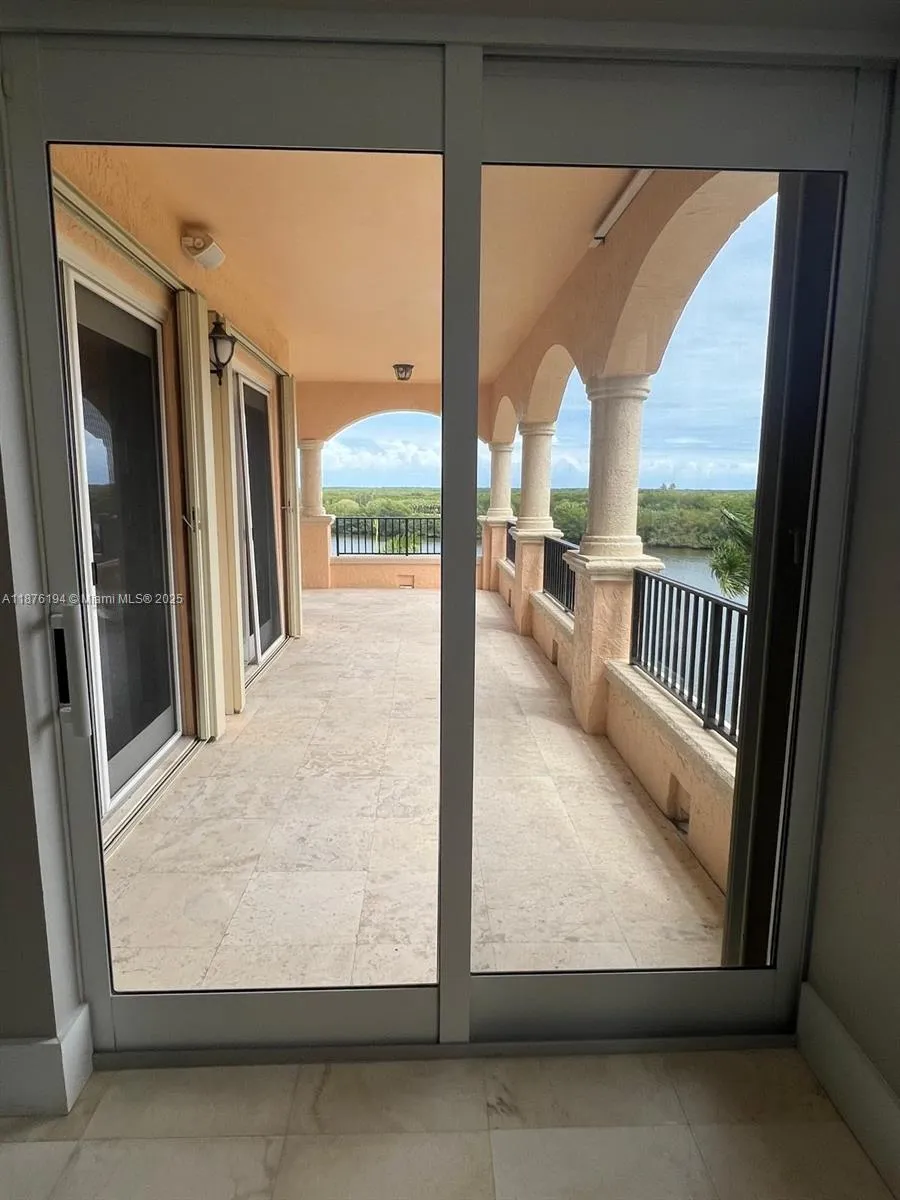 13635 Deering Bay Dr 243, Coral Gables, Florida 33, Coral Gables, Florida 33158, 4 Bedrooms Bedrooms, ,4 BathroomsBathrooms,Residential,For Sale,13635 Deering Bay Dr 243, Coral Gables, Florida 33,A11876194