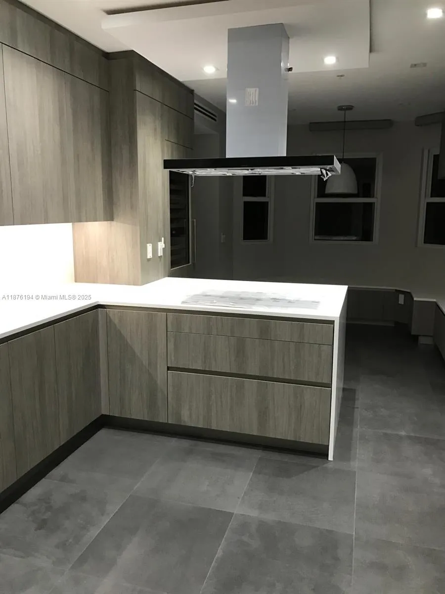 13635 Deering Bay Dr 243, Coral Gables, Florida 33, Coral Gables, Florida 33158, 4 Bedrooms Bedrooms, ,4 BathroomsBathrooms,Residential,For Sale,13635 Deering Bay Dr 243, Coral Gables, Florida 33,A11876194