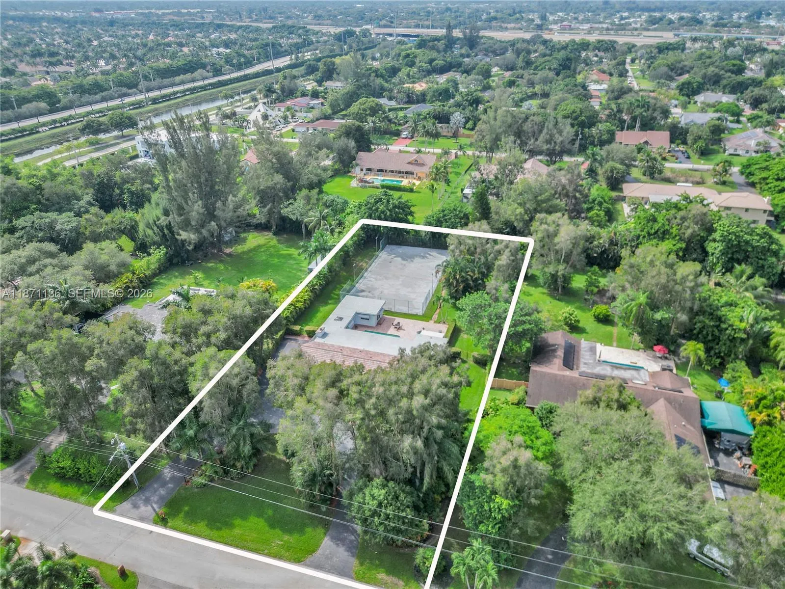 11300 Shady Lane, Plantation, Florida 33325, Plantation, Florida 33325, 5 Bedrooms Bedrooms, ,3 BathroomsBathrooms,Residential,For Sale,11300 Shady Lane, Plantation, Florida 33325,A11871136