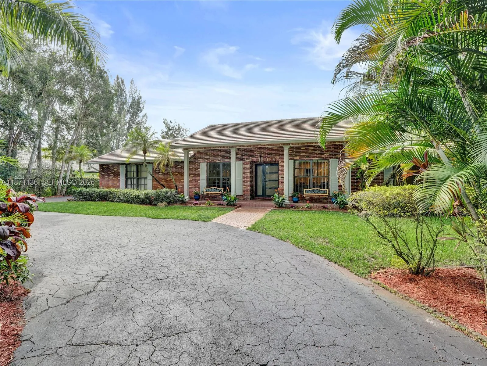 11300 Shady Lane, Plantation, Florida 33325, Plantation, Florida 33325, 5 Bedrooms Bedrooms, ,3 BathroomsBathrooms,Residential,For Sale,11300 Shady Lane, Plantation, Florida 33325,A11871136