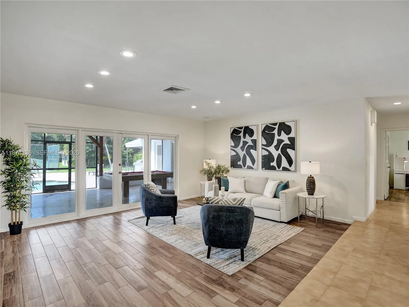 11300 Shady Lane, Plantation, Florida 33325, Plantation, Florida 33325, 5 Bedrooms Bedrooms, ,3 BathroomsBathrooms,Residential,For Sale,11300 Shady Lane, Plantation, Florida 33325,A11871136