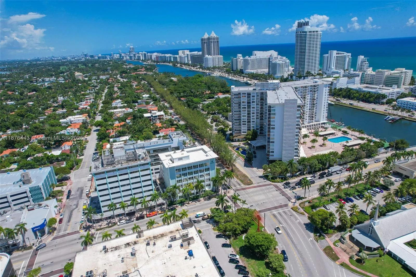 4100 Pine Tree Dr, Miami Beach, Florida 33140, Miami Beach, Florida 33140, ,Commercial Lease,For Rent,4100 Pine Tree Dr, Miami Beach, Florida 33140,A11876443