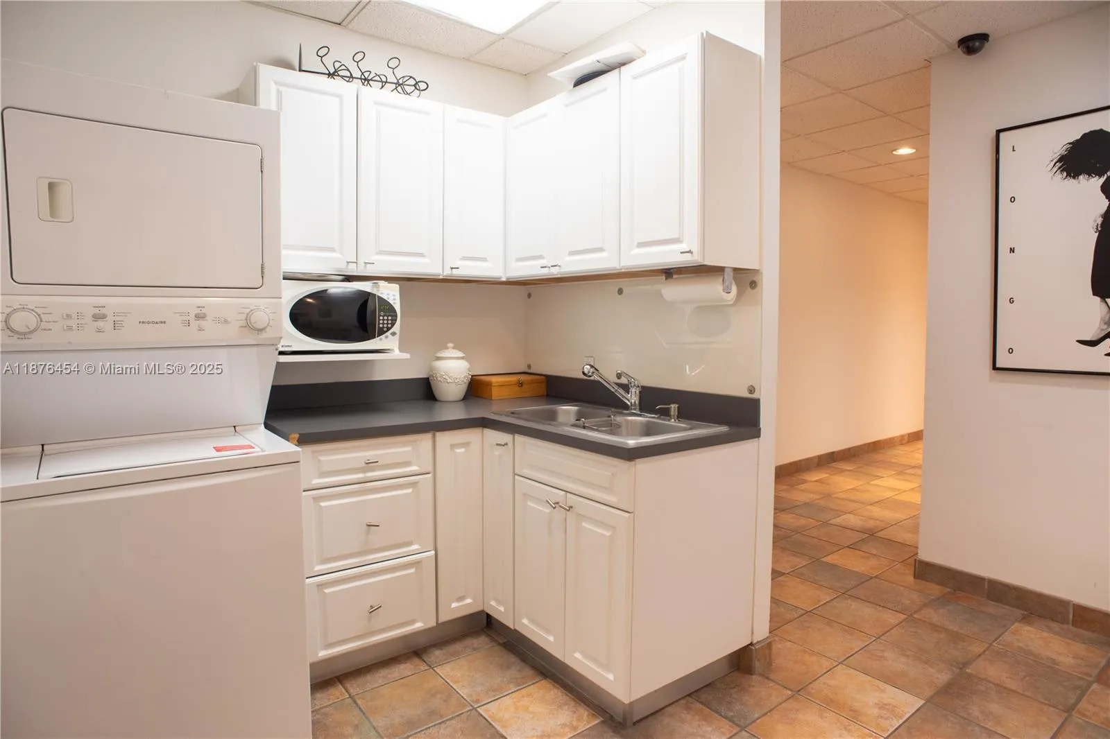 345 Miracle Mile, Coral Gables, Florida 33134, Coral Gables, Florida 33134, ,Business Opportunity,For Sale,345 Miracle Mile, Coral Gables, Florida 33134,A11876454