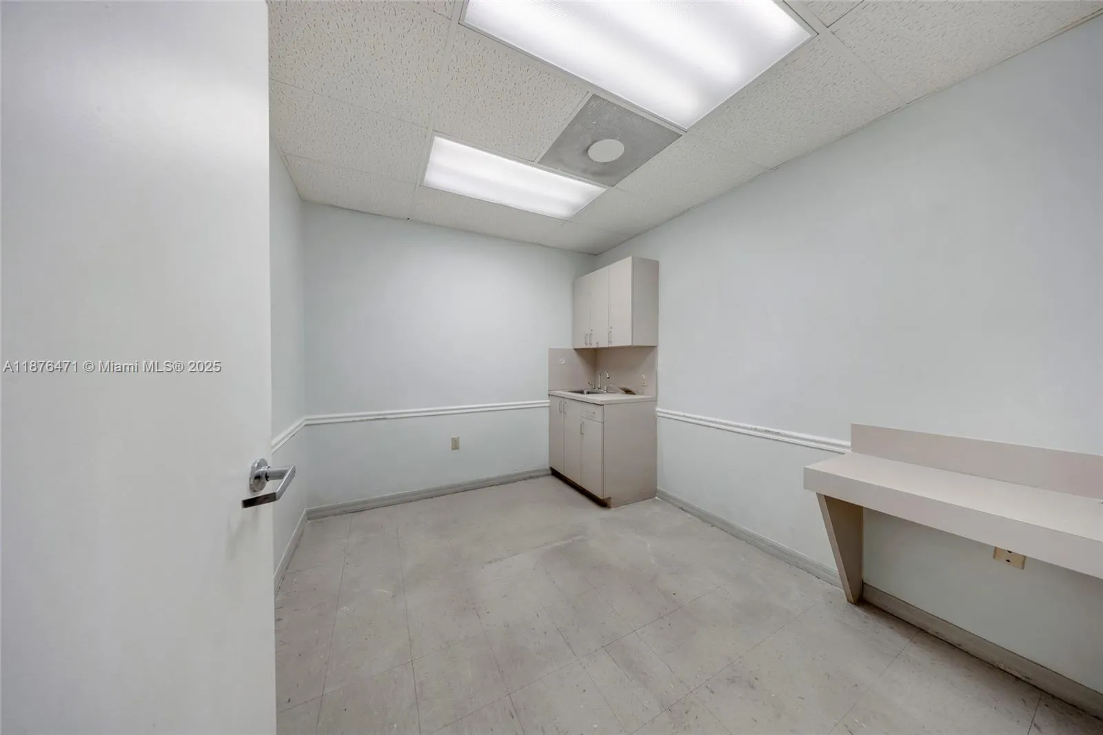 2901 Nw 17th Ave, Miami, Florida 33142, Miami, Florida 33142, ,Commercial Sale,For Sale,2901 Nw 17th Ave, Miami, Florida 33142,A11876471