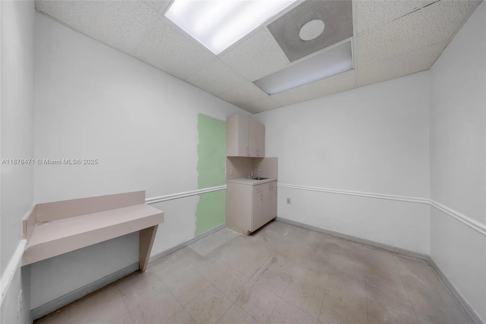 2901 Nw 17th Ave, Miami, Florida 33142, Miami, Florida 33142, ,Commercial Sale,For Sale,2901 Nw 17th Ave, Miami, Florida 33142,A11876471