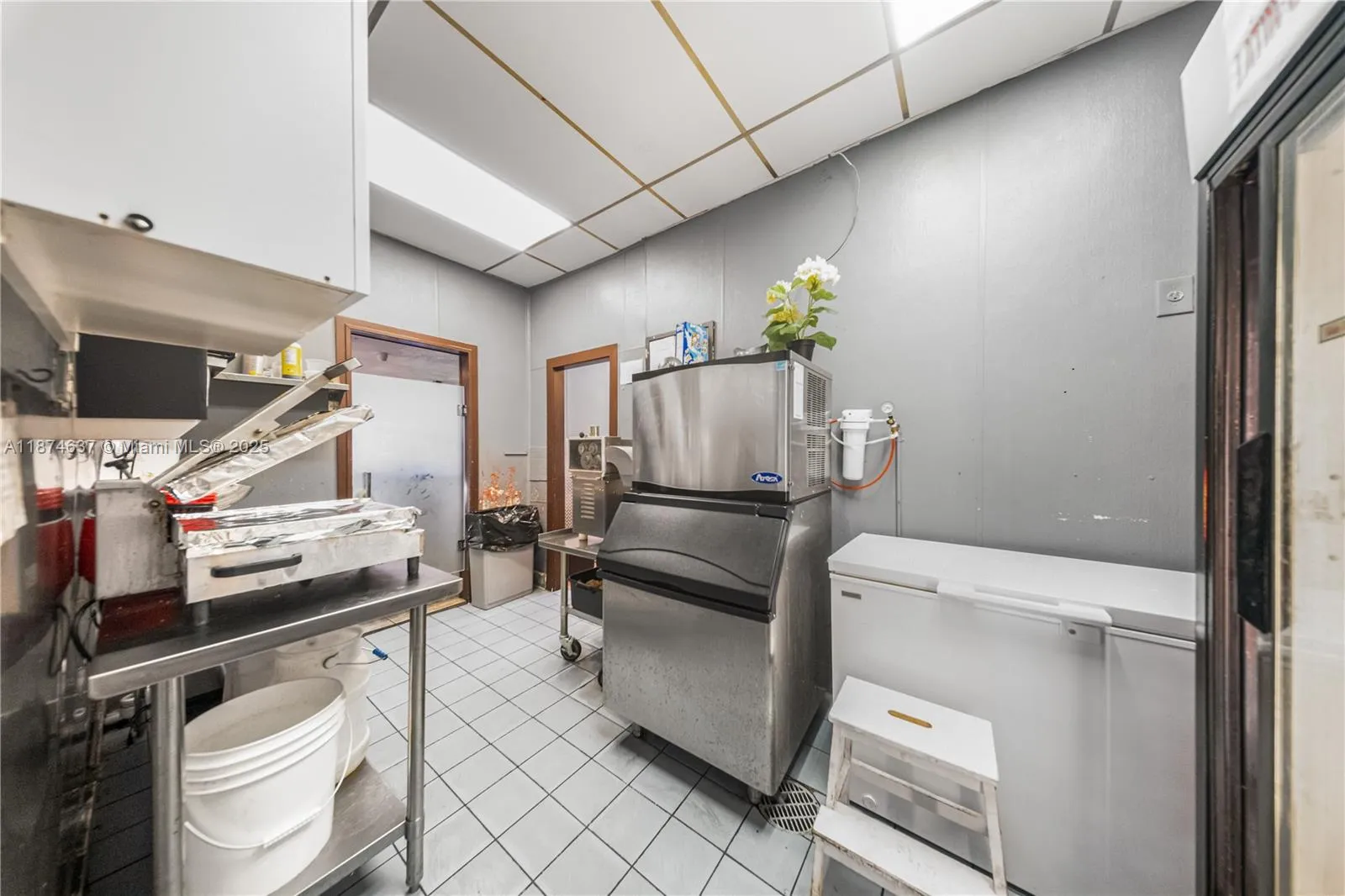 9606 Sw 72nd St, Miami, Florida 33173, Miami, Florida 33173, ,Business Opportunity,For Sale,9606 Sw 72nd St, Miami, Florida 33173,A11874637