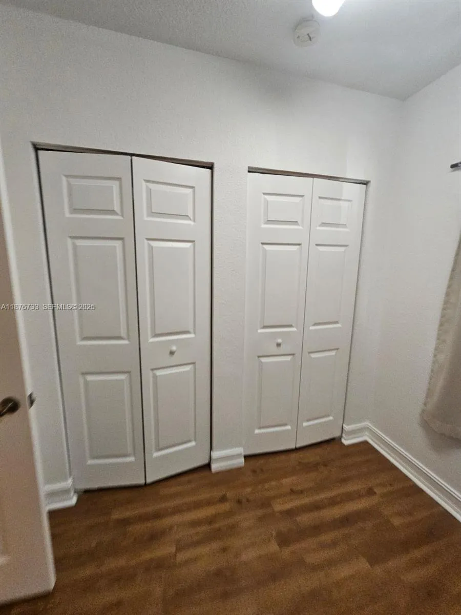 7995 Nw 8th St 103, Miami, Florida 33126, Miami, Florida 33126, 2 Bedrooms Bedrooms, ,2 BathroomsBathrooms,Residential Lease,For Rent,7995 Nw 8th St 103, Miami, Florida 33126,A11876733