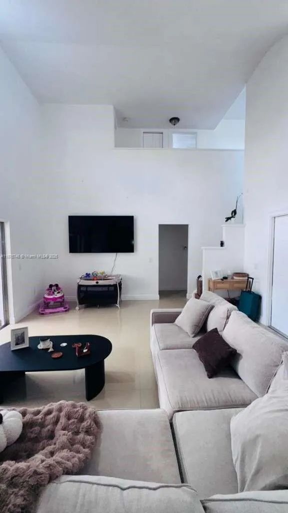 Miami, Florida 33186, 4 Bedrooms Bedrooms, ,3 BathroomsBathrooms,Residential,For Sale,A11876748