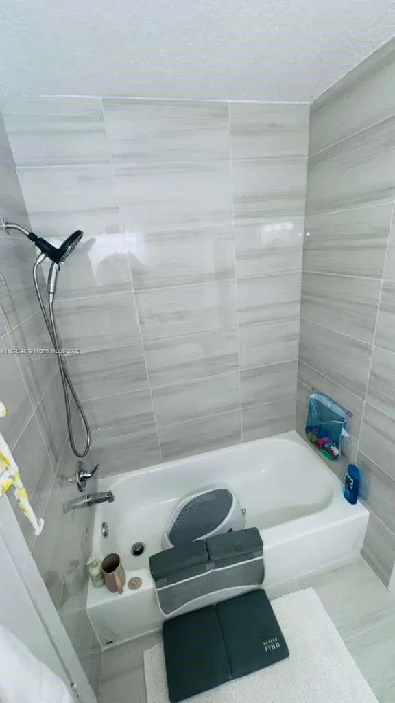 Miami, Florida 33186, 4 Bedrooms Bedrooms, ,3 BathroomsBathrooms,Residential,For Sale,A11876748