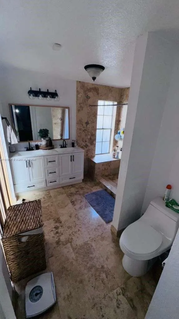 Miami, Florida 33186, 4 Bedrooms Bedrooms, ,3 BathroomsBathrooms,Residential,For Sale,A11876748