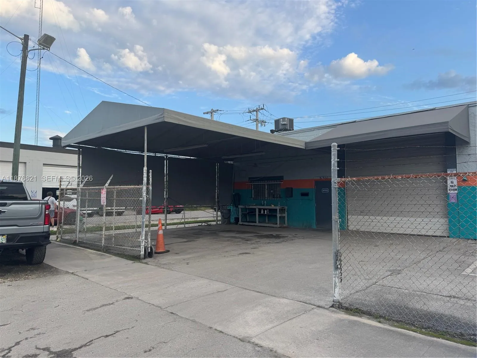 Tbd Funston, Florida 33023, Florida 33023, ,Commercial Lease,For Rent,Tbd Funston, , Florida 33023,A11876821