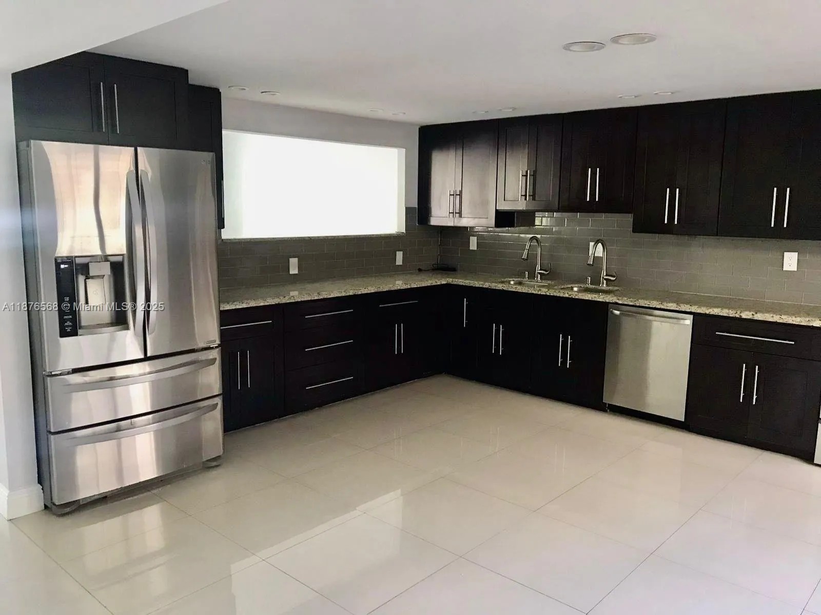20381 Ne 30th Ave 206-7, Aventura, Florida 33180, Aventura, Florida 33180, 3 Bedrooms Bedrooms, ,2 BathroomsBathrooms,Residential,For Sale,20381 Ne 30th Ave 206-7, Aventura, Florida 33180,A11876568