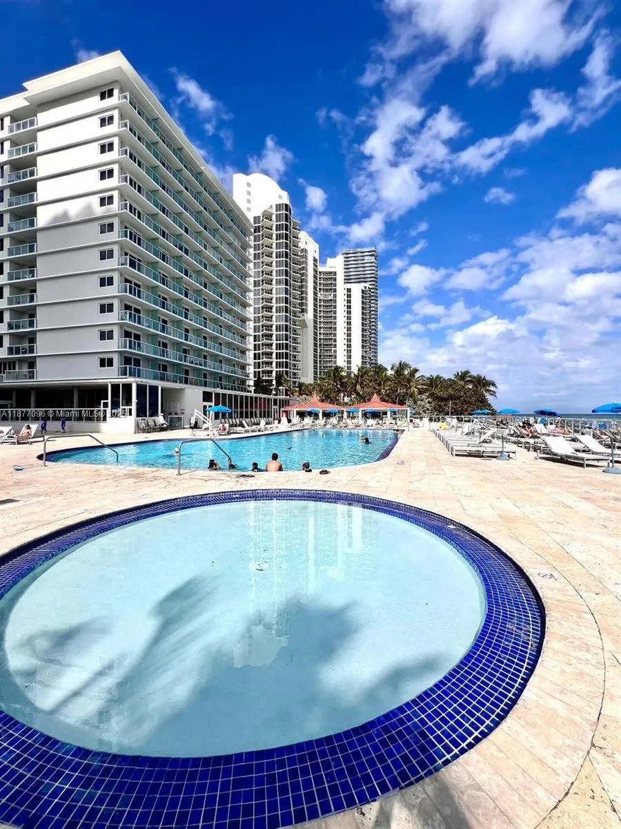 19201 Collins Ave 1036, Sunny Isles Beach, Florida, Sunny Isles Beach, Florida 33160, ,1 BathroomBathrooms,Residential Lease,For Rent,19201 Collins Ave 1036, Sunny Isles Beach, Florida,A11877096