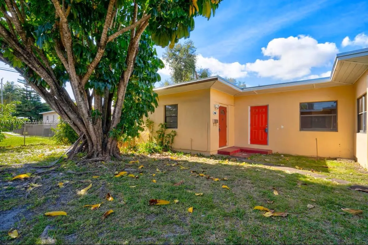 Miami, Florida 33161, ,Residential Income,For Sale,A11877083