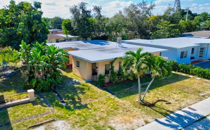 Miami, Florida 33161, ,Residential Income,For Sale,A11877083