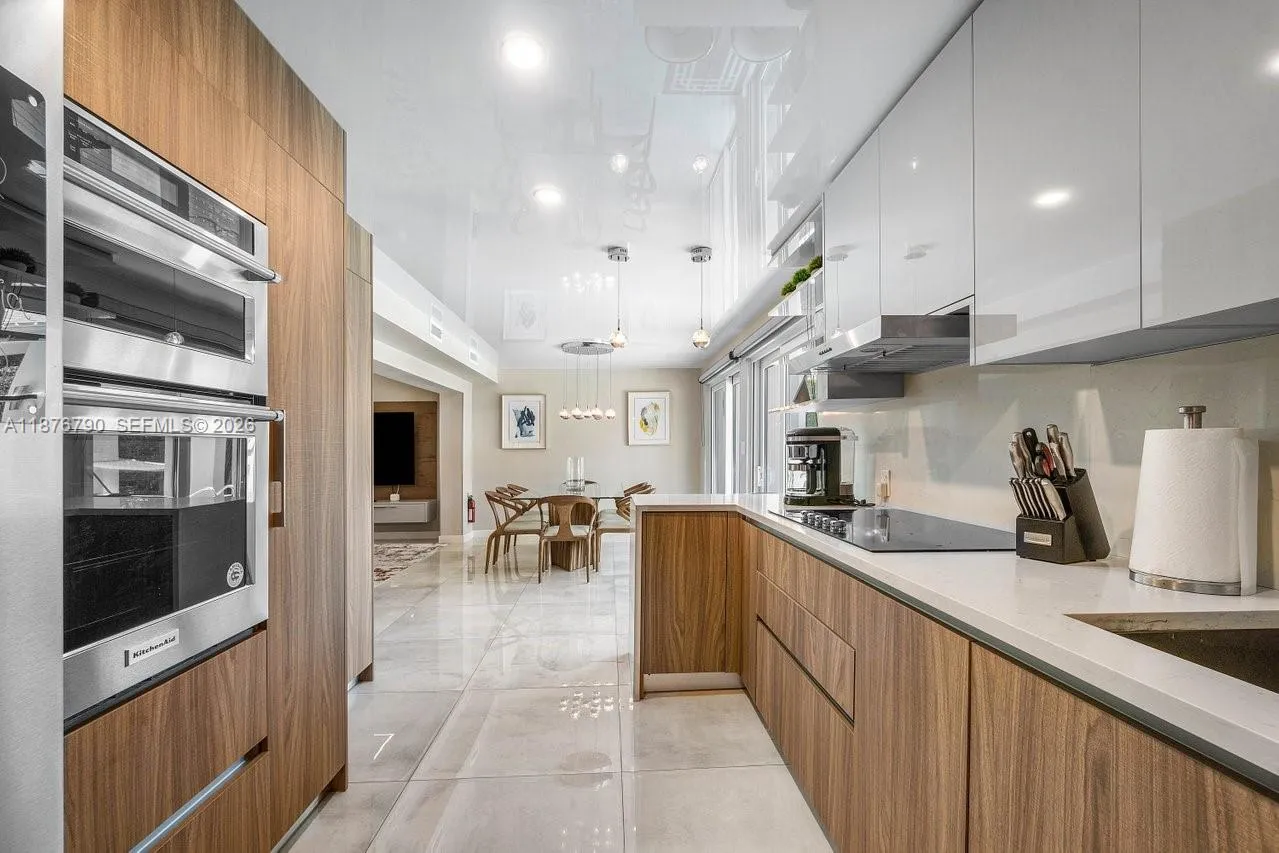 235 Se 6th St, Dania Beach, Florida 33004, Dania Beach, Florida 33004, 5 Bedrooms Bedrooms, ,3 BathroomsBathrooms,Residential,For Sale,235 Se 6th St, Dania Beach, Florida 33004,A11876790