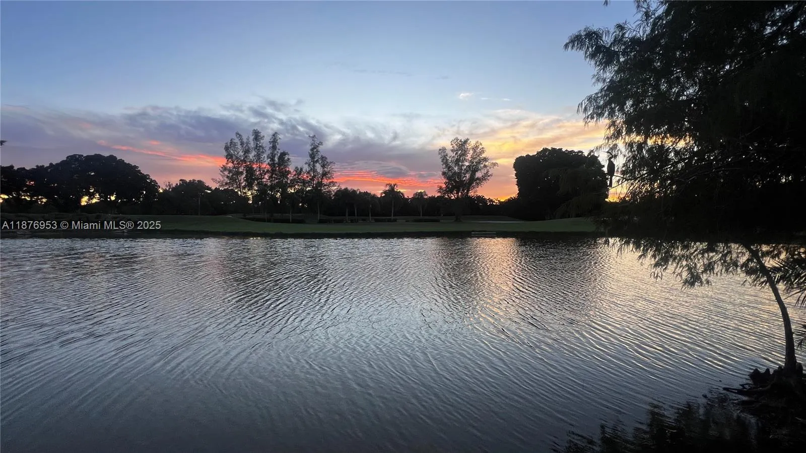 671 S Hollybrook Dr 302, Pembroke Pines, Florida 3, Pembroke Pines, Florida 33025, 2 Bedrooms Bedrooms, ,2 BathroomsBathrooms,Residential,For Sale,671 S Hollybrook Dr 302, Pembroke Pines, Florida 3,A11876953