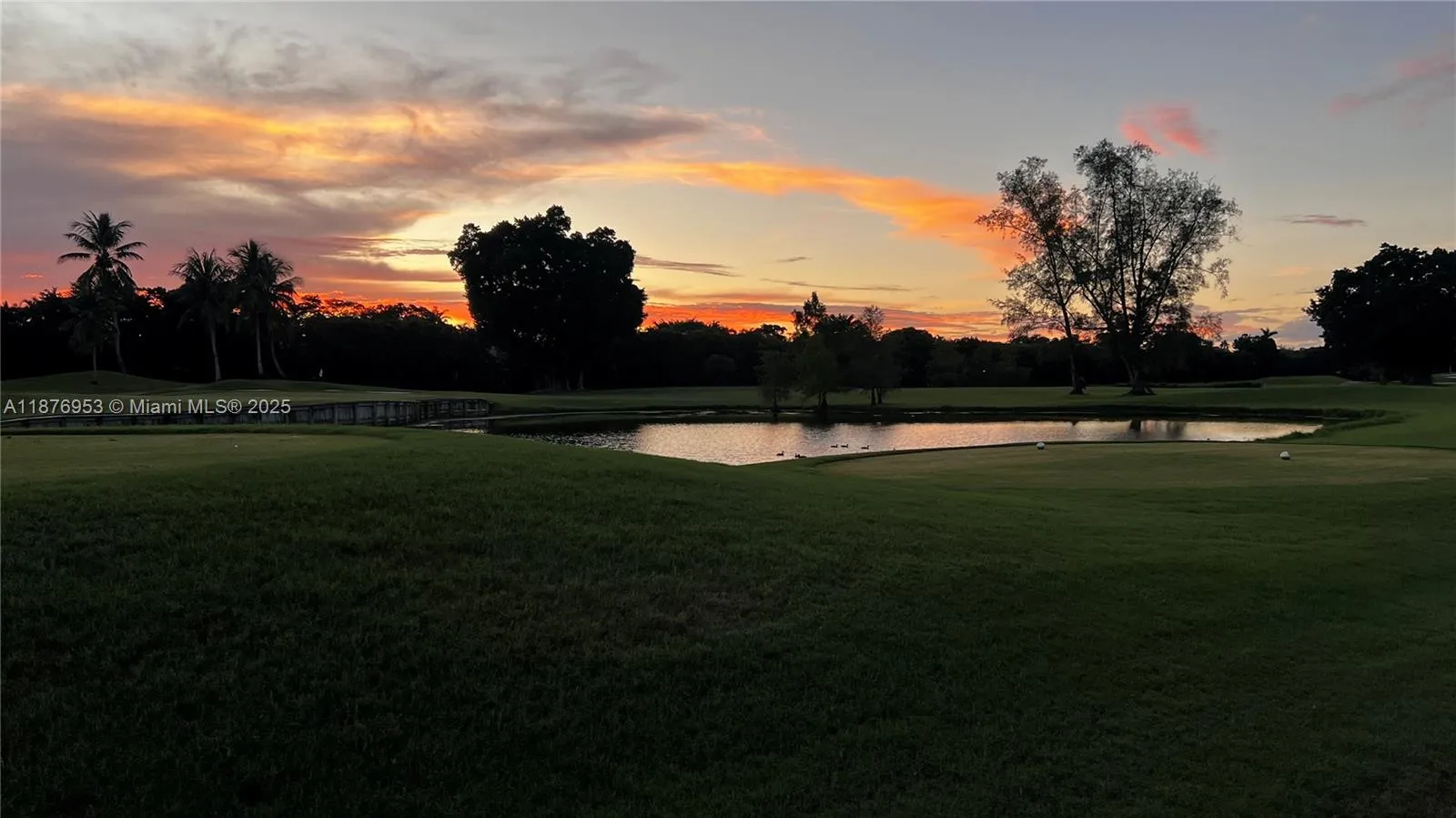 671 S Hollybrook Dr 302, Pembroke Pines, Florida 3, Pembroke Pines, Florida 33025, 2 Bedrooms Bedrooms, ,2 BathroomsBathrooms,Residential,For Sale,671 S Hollybrook Dr 302, Pembroke Pines, Florida 3,A11876953