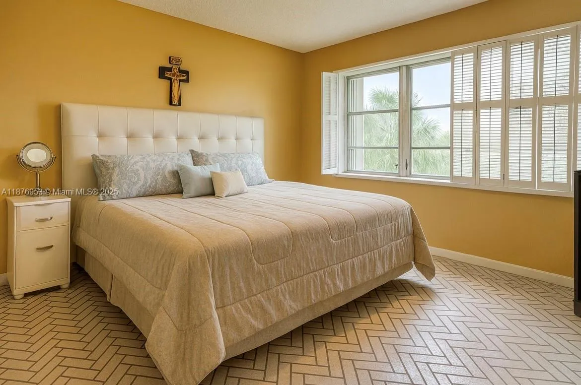 671 S Hollybrook Dr 302, Pembroke Pines, Florida 3, Pembroke Pines, Florida 33025, 2 Bedrooms Bedrooms, ,2 BathroomsBathrooms,Residential,For Sale,671 S Hollybrook Dr 302, Pembroke Pines, Florida 3,A11876953