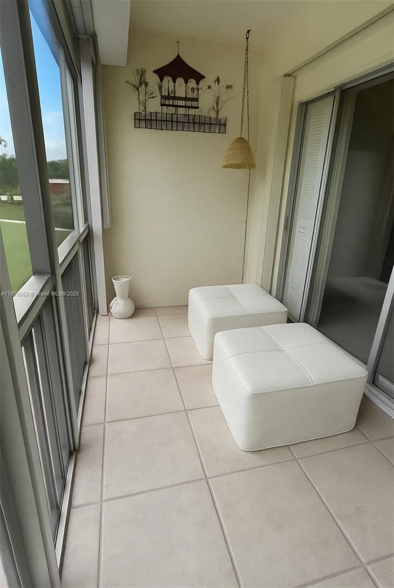 671 S Hollybrook Dr 302, Pembroke Pines, Florida 3, Pembroke Pines, Florida 33025, 2 Bedrooms Bedrooms, ,2 BathroomsBathrooms,Residential,For Sale,671 S Hollybrook Dr 302, Pembroke Pines, Florida 3,A11876953