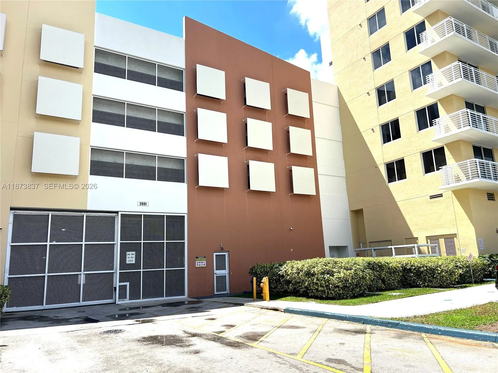2775 Ne 187th St Ph24, Aventura, Florida 33180, Aventura, Florida 33180, 2 Bedrooms Bedrooms, ,2 BathroomsBathrooms,Residential,For Sale,2775 Ne 187th St Ph24, Aventura, Florida 33180,A11873837