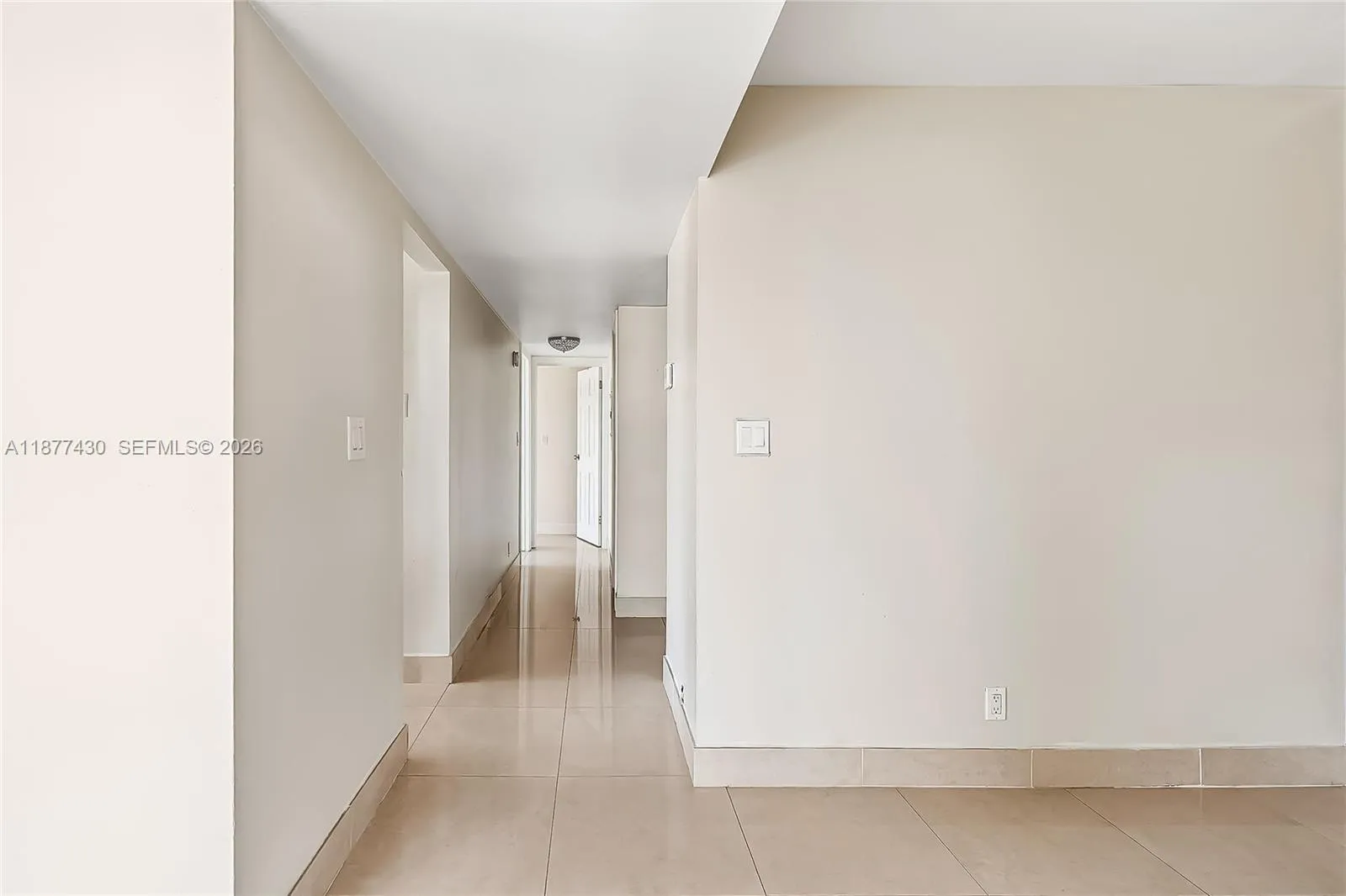 3031 N Ocean Blvd 406, Fort Lauderdale, Florida 33, Fort Lauderdale, Florida 33308, 3 Bedrooms Bedrooms, ,2 BathroomsBathrooms,Residential,For Sale,3031 N Ocean Blvd 406, Fort Lauderdale, Florida 33,A11877430