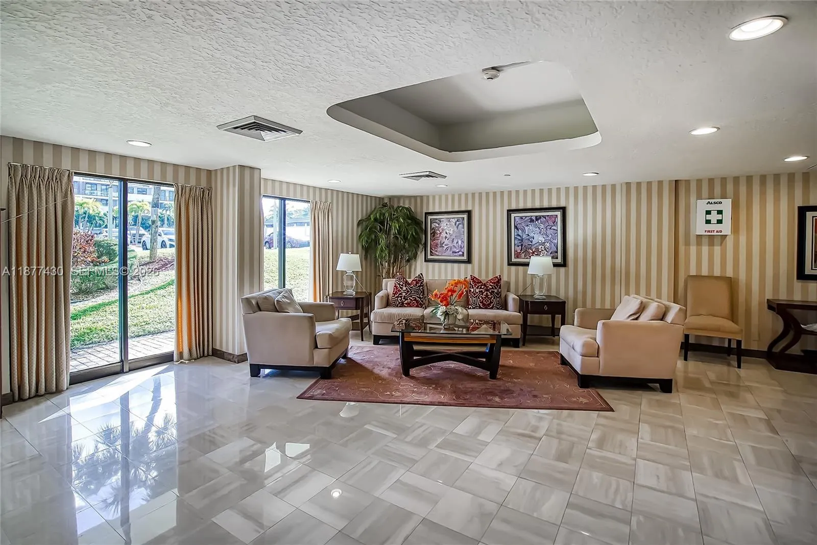 3031 N Ocean Blvd 406, Fort Lauderdale, Florida 33, Fort Lauderdale, Florida 33308, 3 Bedrooms Bedrooms, ,2 BathroomsBathrooms,Residential,For Sale,3031 N Ocean Blvd 406, Fort Lauderdale, Florida 33,A11877430