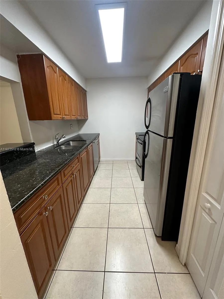 8401 Nw 8th St 102, Miami, Florida 33126, Miami, Florida 33126, 3 Bedrooms Bedrooms, ,2 BathroomsBathrooms,Residential Lease,For Rent,8401 Nw 8th St 102, Miami, Florida 33126,A11877512