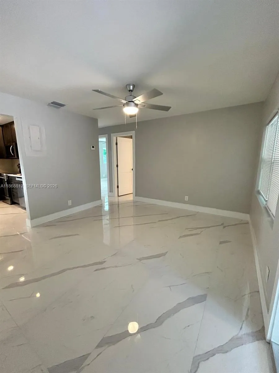 241 Ne 55th St, Oakland Park, Florida 33334, Oakland Park, Florida 33334, 3 Bedrooms Bedrooms, ,2 BathroomsBathrooms,Residential,For Sale,241 Ne 55th St, Oakland Park, Florida 33334,A11868812
