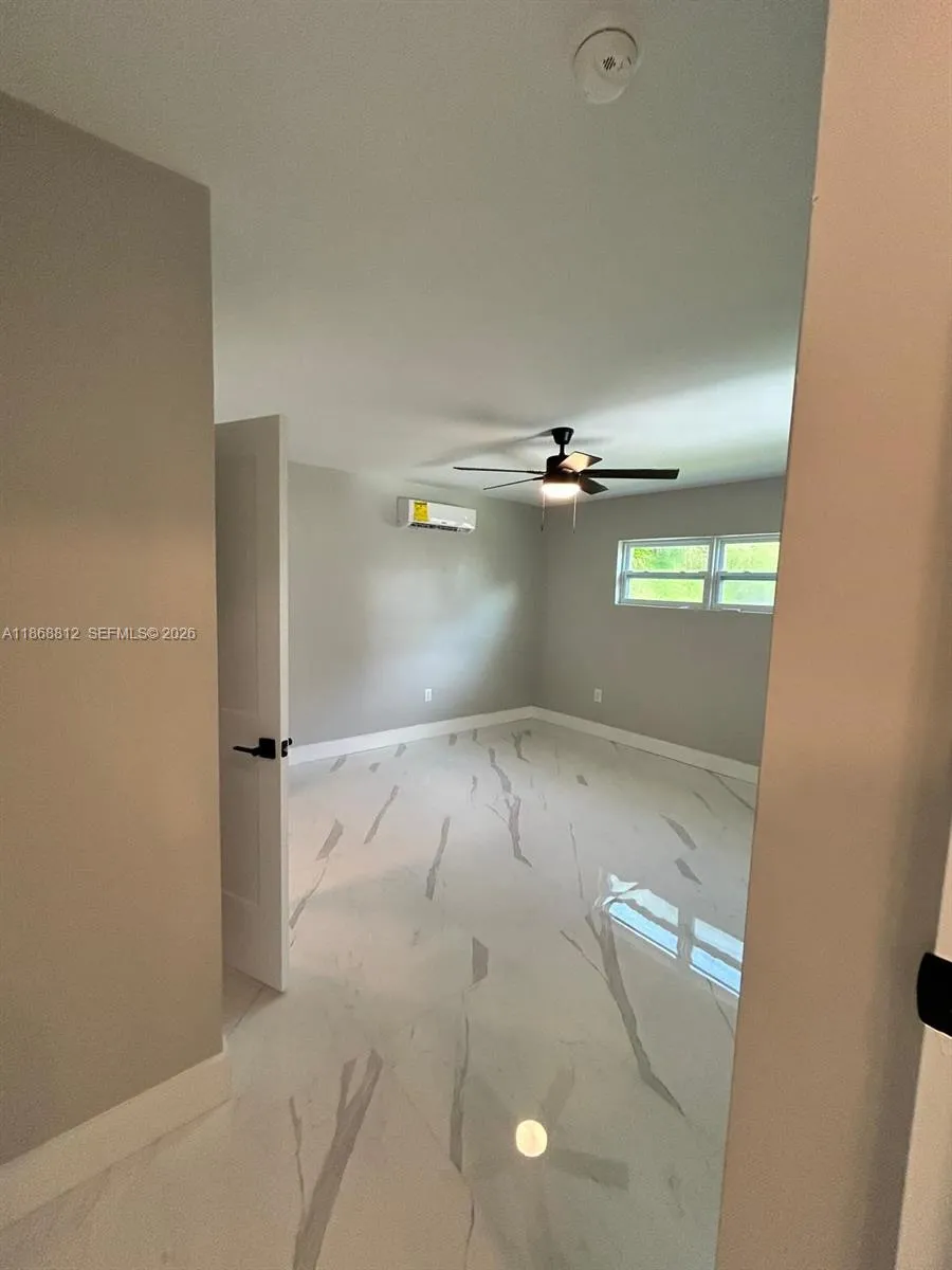 241 Ne 55th St, Oakland Park, Florida 33334, Oakland Park, Florida 33334, 3 Bedrooms Bedrooms, ,2 BathroomsBathrooms,Residential,For Sale,241 Ne 55th St, Oakland Park, Florida 33334,A11868812