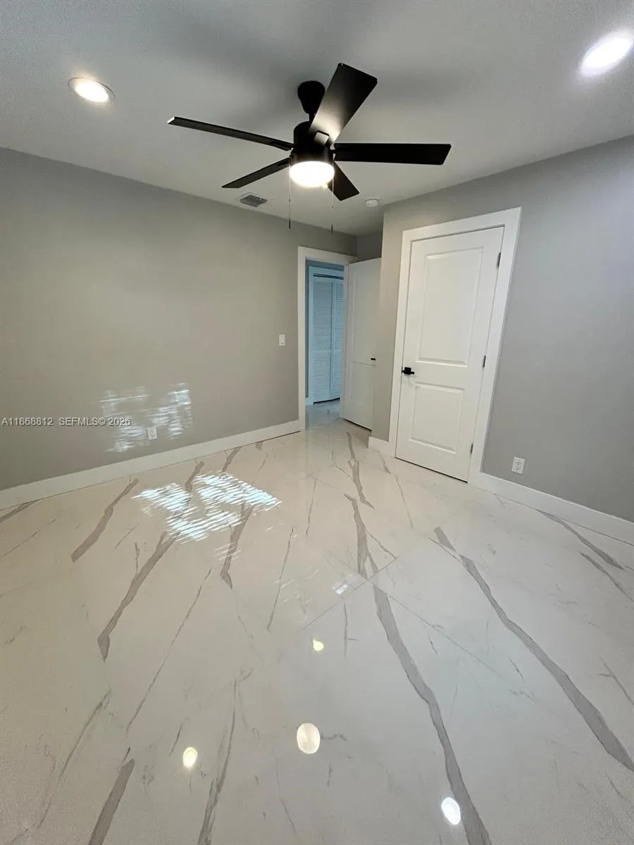 241 Ne 55th St, Oakland Park, Florida 33334, Oakland Park, Florida 33334, 3 Bedrooms Bedrooms, ,2 BathroomsBathrooms,Residential,For Sale,241 Ne 55th St, Oakland Park, Florida 33334,A11868812