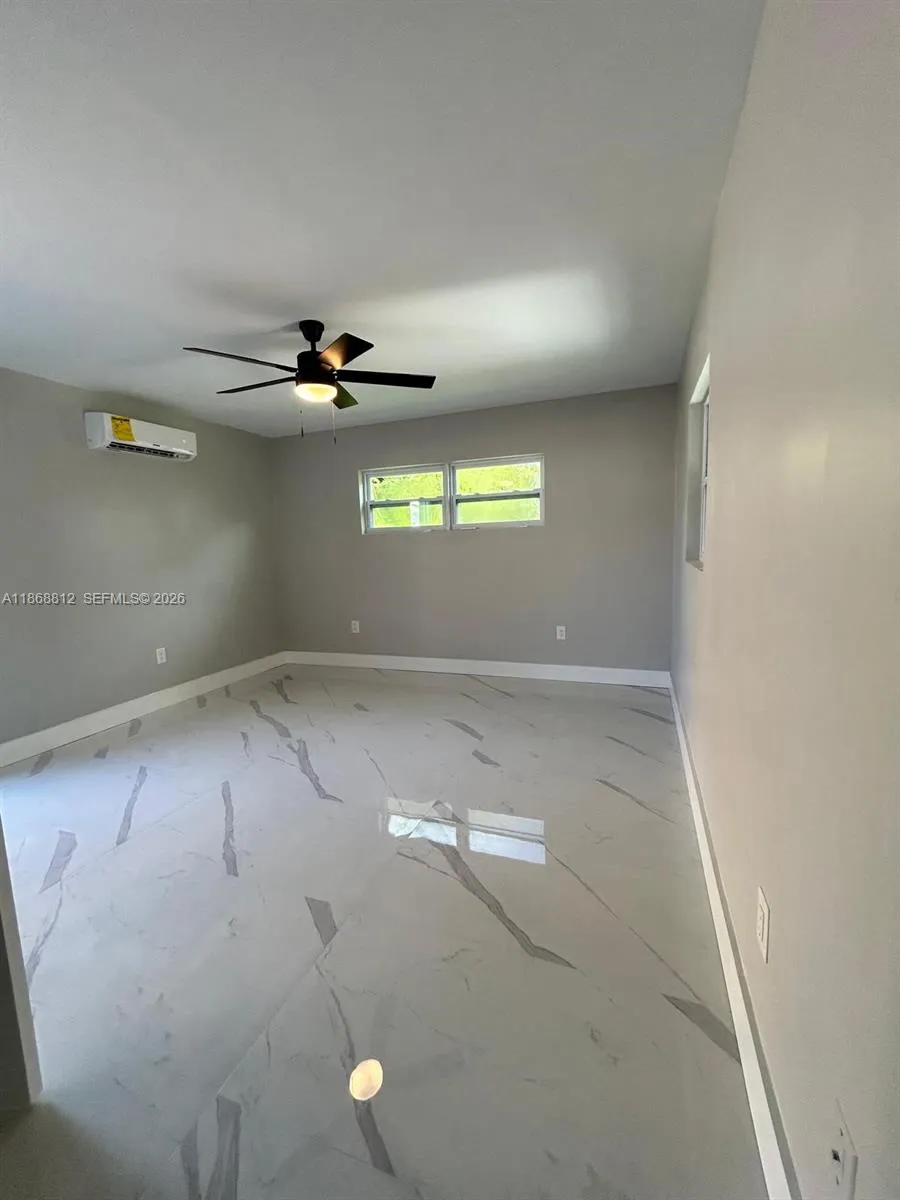 241 Ne 55th St, Oakland Park, Florida 33334, Oakland Park, Florida 33334, 3 Bedrooms Bedrooms, ,2 BathroomsBathrooms,Residential,For Sale,241 Ne 55th St, Oakland Park, Florida 33334,A11868812
