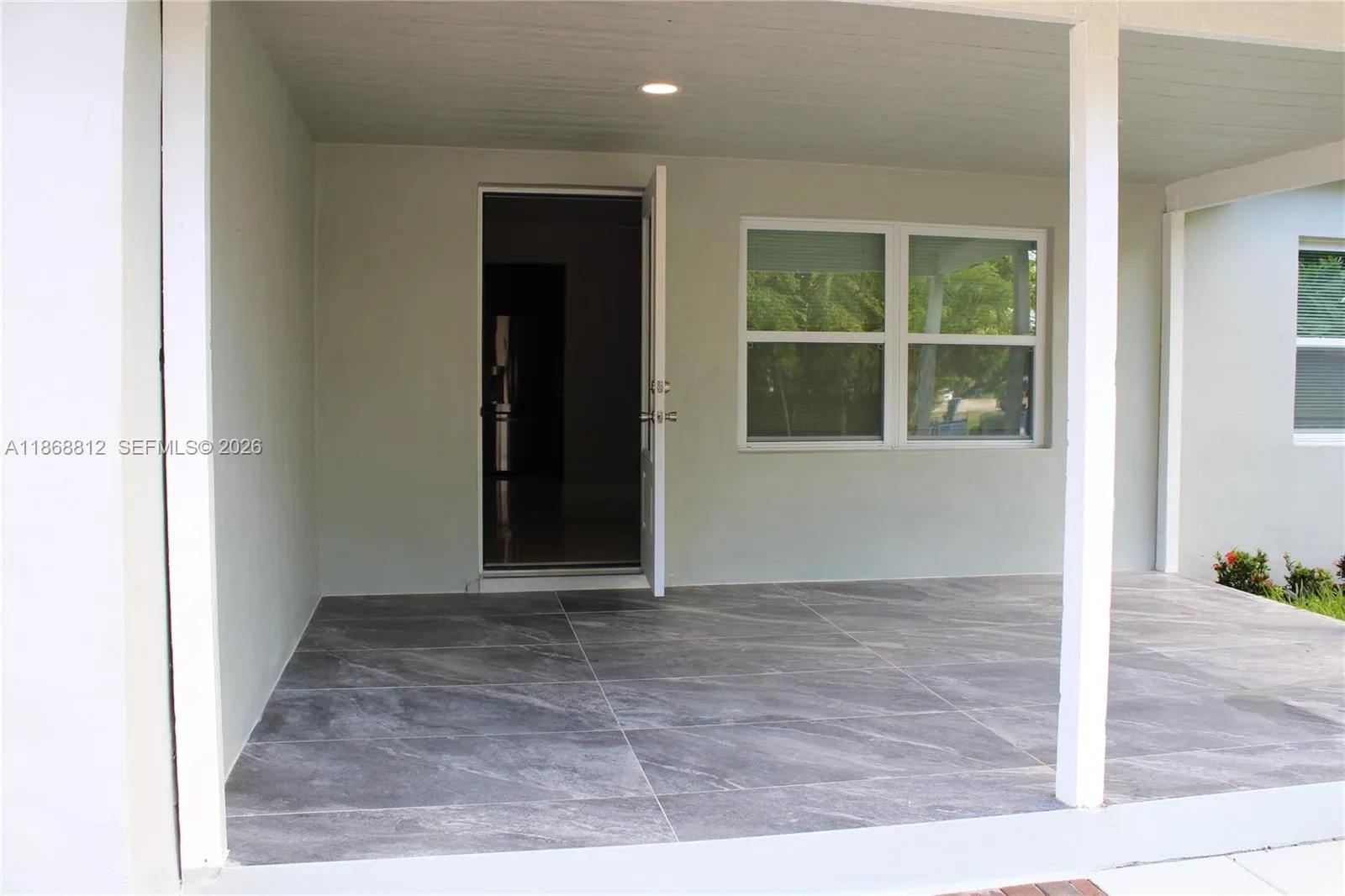 241 Ne 55th St, Oakland Park, Florida 33334, Oakland Park, Florida 33334, 3 Bedrooms Bedrooms, ,2 BathroomsBathrooms,Residential,For Sale,241 Ne 55th St, Oakland Park, Florida 33334,A11868812