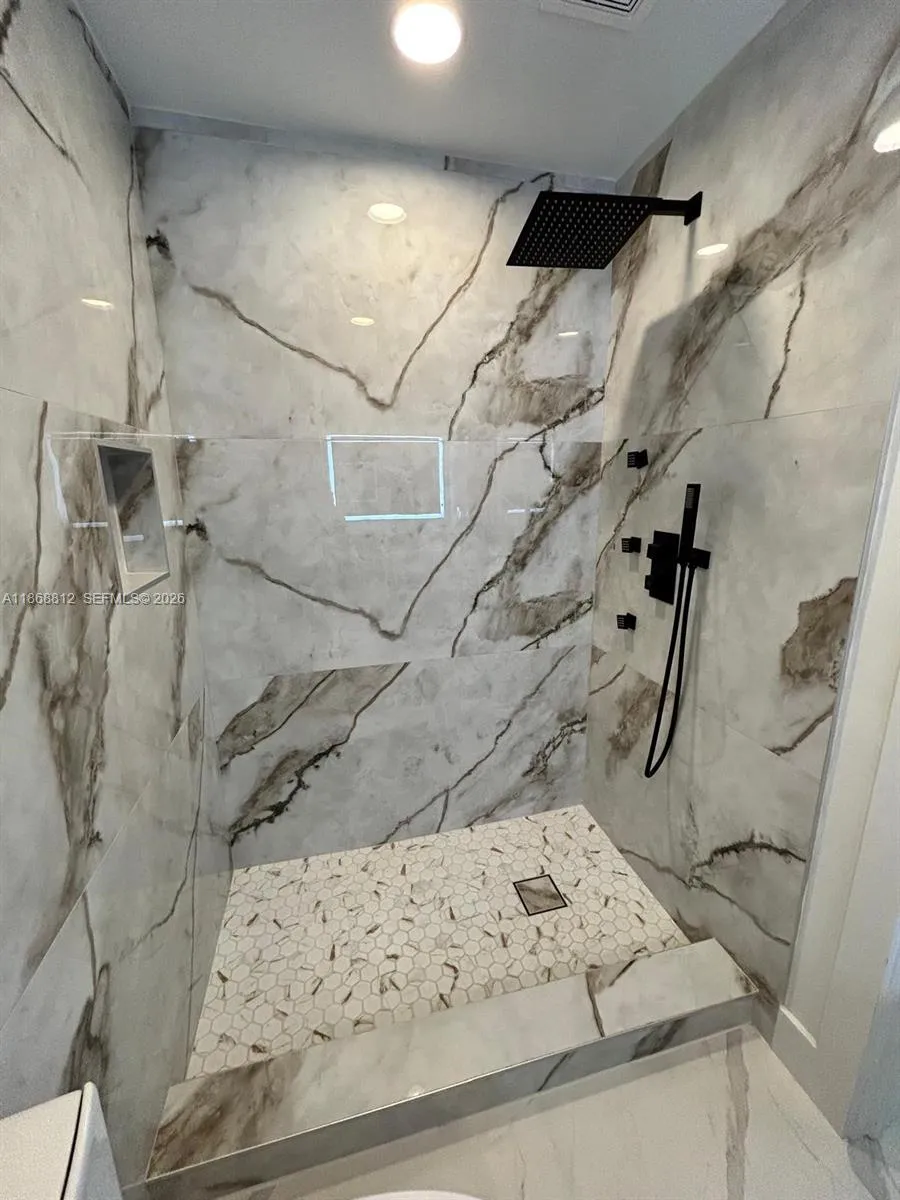 241 Ne 55th St, Oakland Park, Florida 33334, Oakland Park, Florida 33334, 3 Bedrooms Bedrooms, ,2 BathroomsBathrooms,Residential,For Sale,241 Ne 55th St, Oakland Park, Florida 33334,A11868812