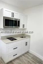 2740 Nw 49th St, Miami, Florida 33142, Miami, Florida 33142, 1 Bedroom Bedrooms, ,1 BathroomBathrooms,Residential Lease,For Rent,2740 Nw 49th St, Miami, Florida 33142,A11877716