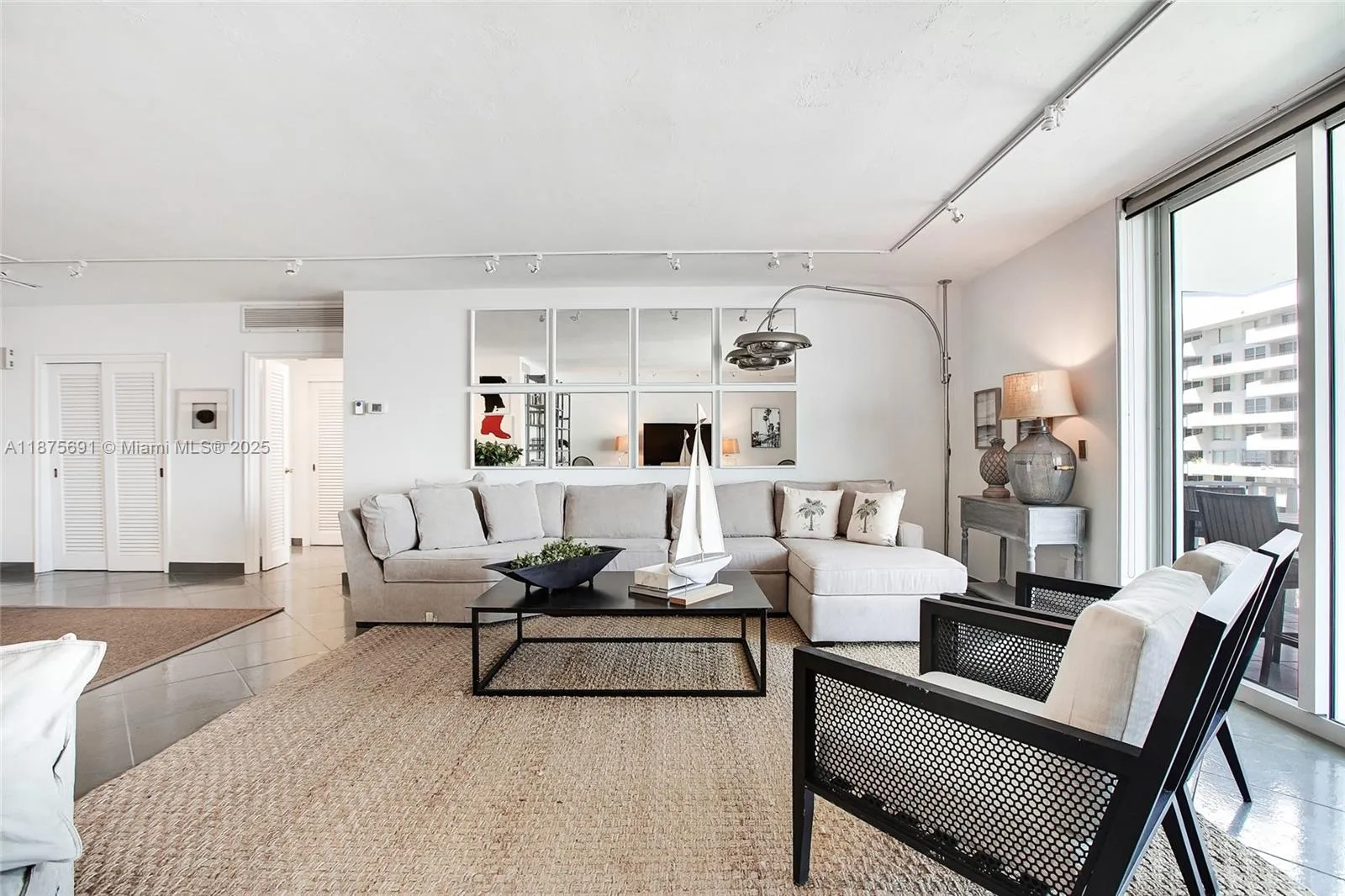 200 Ocean Lane Dr 703, Key Biscayne, Florida 33149, Key Biscayne, Florida 33149, 1 Bedroom Bedrooms, ,1 BathroomBathrooms,Residential,For Sale,200 Ocean Lane Dr 703, Key Biscayne, Florida 33149,A11875691