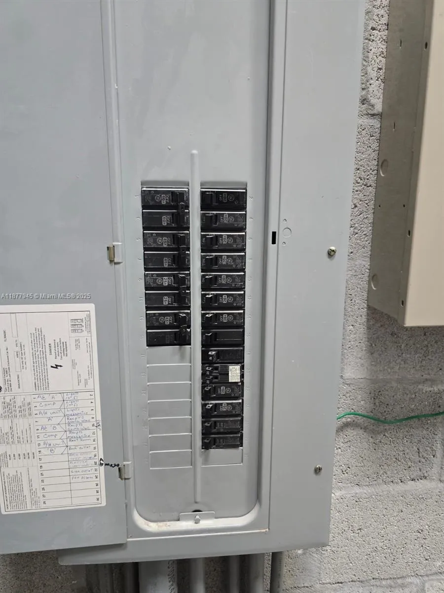 3748 Nw 124th Ave 105, Coral Springs, Florida 3306, Coral Springs, Florida 33065, ,Commercial Lease,For Rent,3748 Nw 124th Ave 105, Coral Springs, Florida 3306,A11877945