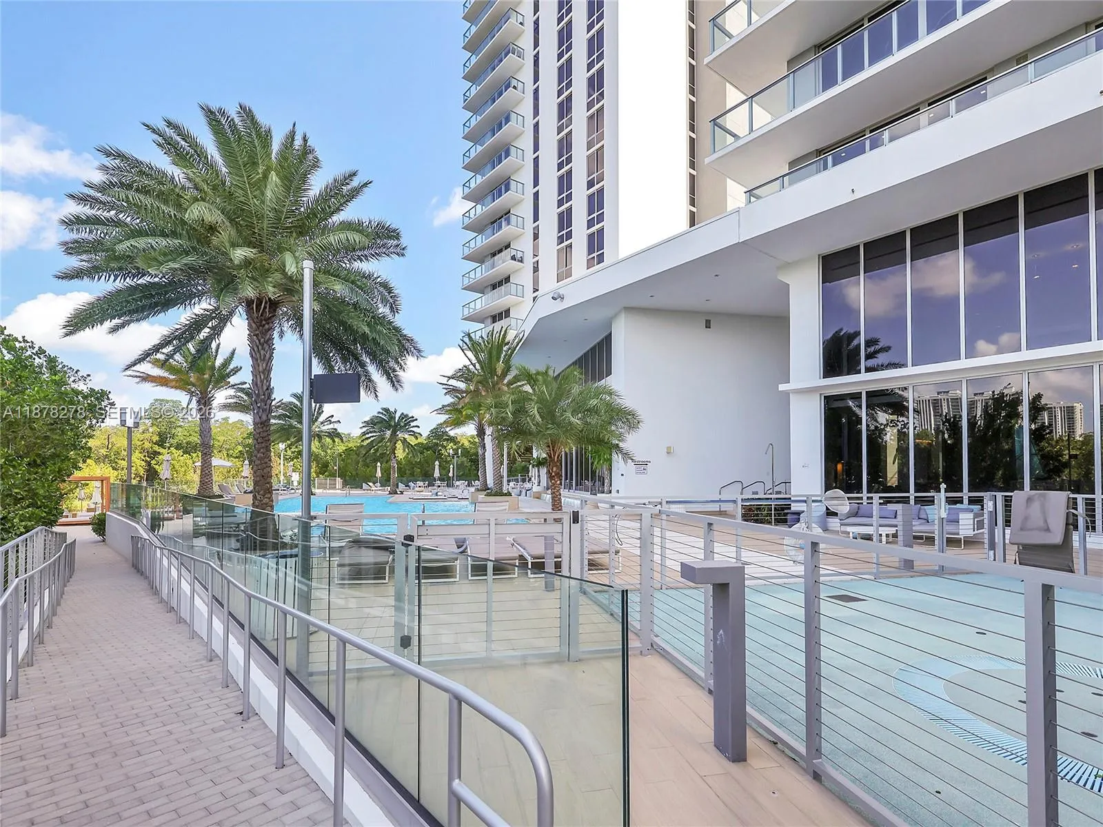 16385 Biscayne Blvd 105, North Miami Beach, Florid, North Miami Beach, Florida 33160, 3 Bedrooms Bedrooms, ,4 BathroomsBathrooms,Residential,For Sale,16385 Biscayne Blvd 105, North Miami Beach, Florid,A11878278