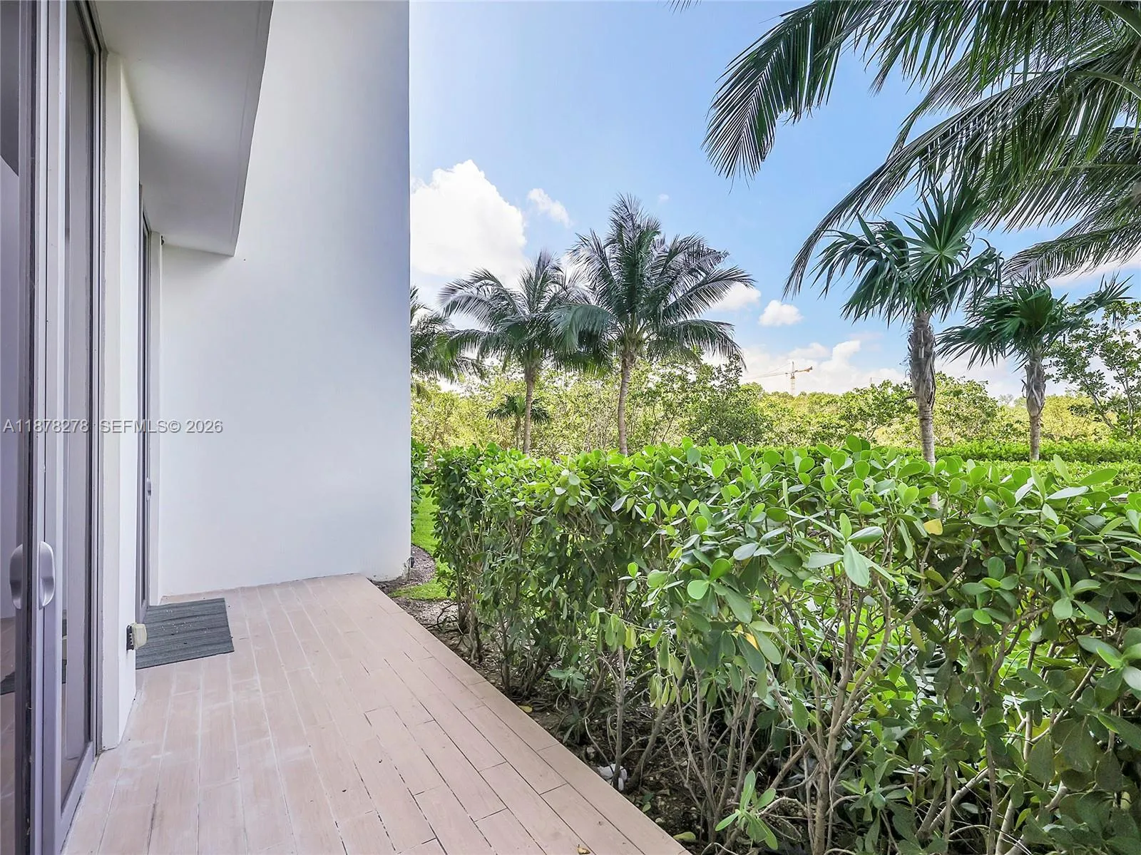 16385 Biscayne Blvd 105, North Miami Beach, Florid, North Miami Beach, Florida 33160, 3 Bedrooms Bedrooms, ,4 BathroomsBathrooms,Residential,For Sale,16385 Biscayne Blvd 105, North Miami Beach, Florid,A11878278
