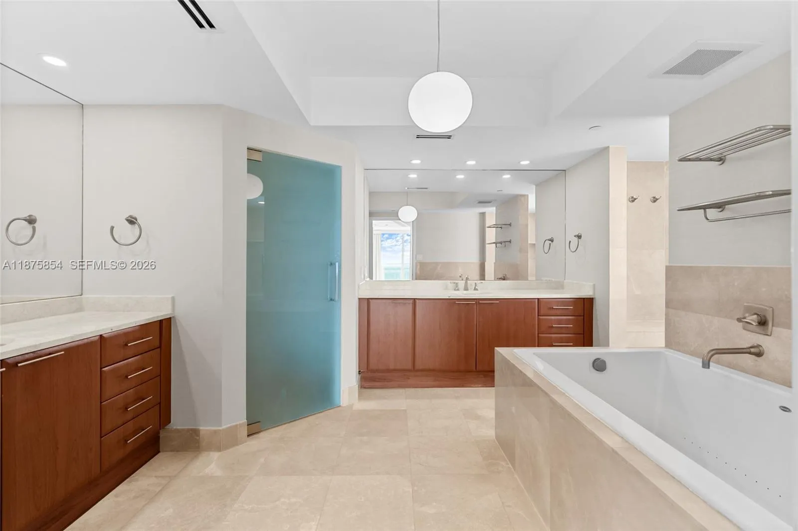 3301 Ne 183rd St 2909, Aventura, Florida 33160, Aventura, Florida 33160, 3 Bedrooms Bedrooms, ,3 BathroomsBathrooms,Residential,For Sale,3301 Ne 183rd St 2909, Aventura, Florida 33160,A11875854