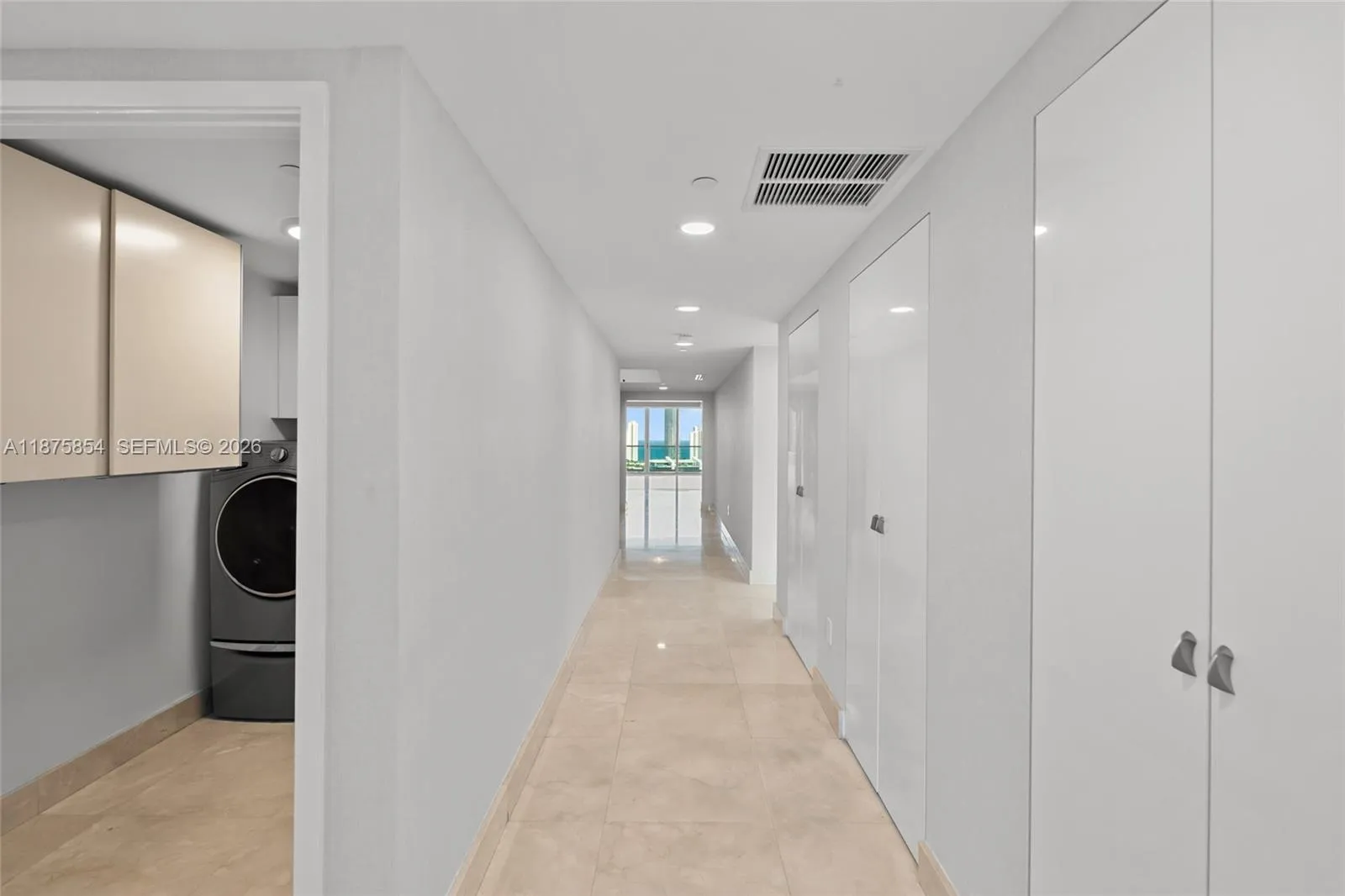 3301 Ne 183rd St 2909, Aventura, Florida 33160, Aventura, Florida 33160, 3 Bedrooms Bedrooms, ,3 BathroomsBathrooms,Residential,For Sale,3301 Ne 183rd St 2909, Aventura, Florida 33160,A11875854