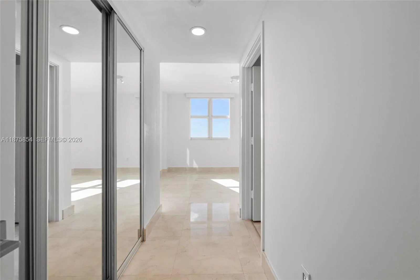 3301 Ne 183rd St 2909, Aventura, Florida 33160, Aventura, Florida 33160, 3 Bedrooms Bedrooms, ,3 BathroomsBathrooms,Residential,For Sale,3301 Ne 183rd St 2909, Aventura, Florida 33160,A11875854