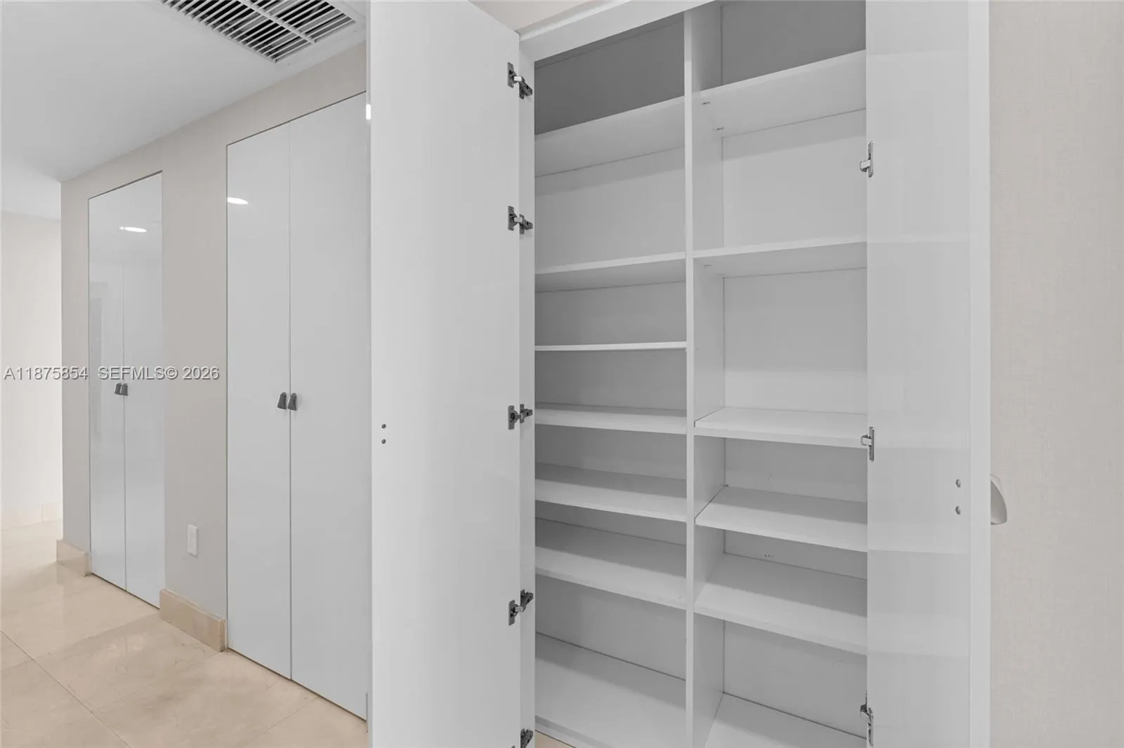 3301 Ne 183rd St 2909, Aventura, Florida 33160, Aventura, Florida 33160, 3 Bedrooms Bedrooms, ,3 BathroomsBathrooms,Residential,For Sale,3301 Ne 183rd St 2909, Aventura, Florida 33160,A11875854