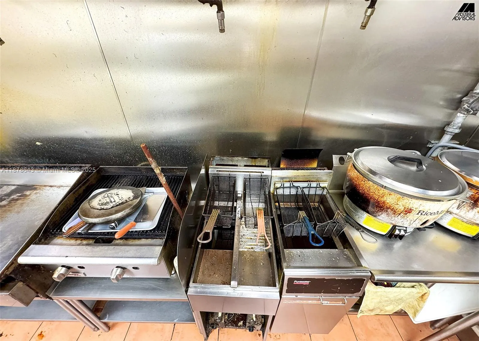 4960 Nw 165th St B7, Miami Gardens, Florida 33014, Miami Gardens, Florida 33014, ,Commercial Sale,For Sale,4960 Nw 165th St B7, Miami Gardens, Florida 33014,A11878643