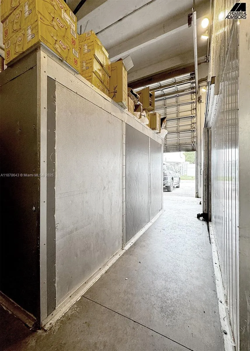 4960 Nw 165th St B7, Miami Gardens, Florida 33014, Miami Gardens, Florida 33014, ,Commercial Sale,For Sale,4960 Nw 165th St B7, Miami Gardens, Florida 33014,A11878643