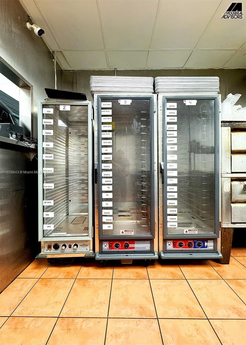 4960 Nw 165th St B7, Miami Gardens, Florida 33014, Miami Gardens, Florida 33014, ,Commercial Sale,For Sale,4960 Nw 165th St B7, Miami Gardens, Florida 33014,A11878643